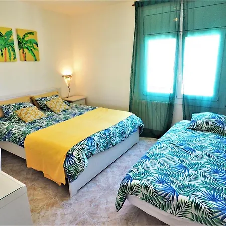 Marilu Seaview & - * Masnou