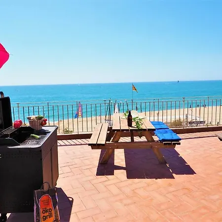 Marilu Seaview & - * El Masnou